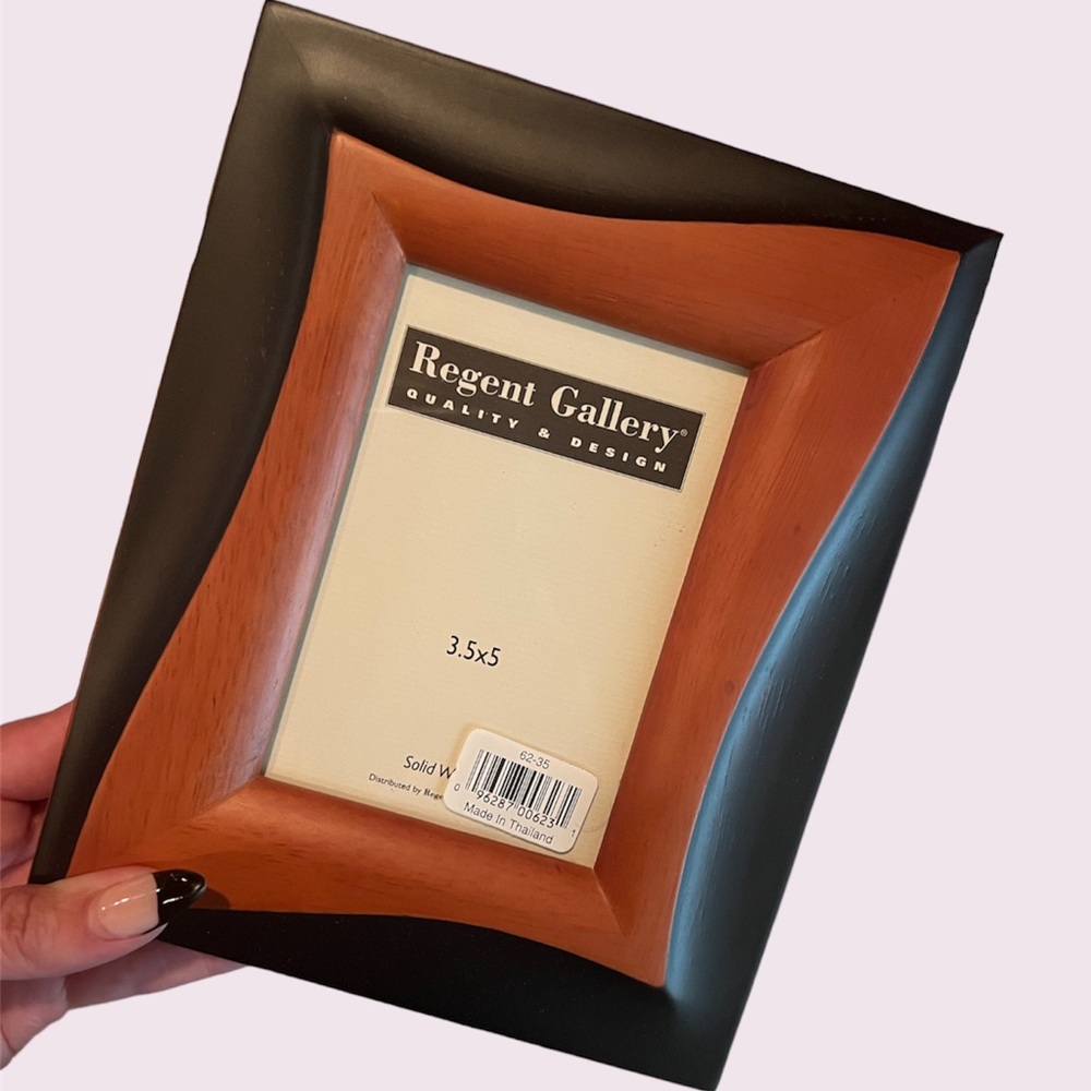 Vintage Regent Gallery Quality & Design